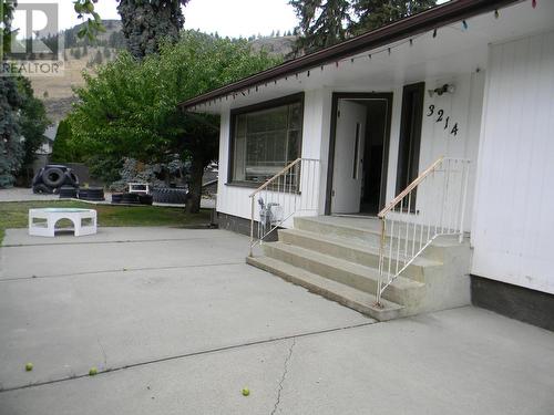 3214 Hargraves Place, Kamloops, BC - Outdoor