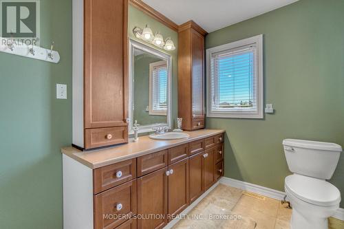 487 Fairview Road W, Mississauga (Fairview), ON - Indoor Photo Showing Bathroom