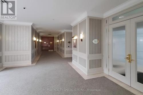 1705 - 35 Kingsbridge Garden Circle, Mississauga (Hurontario), ON - Indoor Photo Showing Other Room