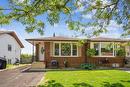 5938 Frontenac Street, Niagara Falls, ON  - Outdoor 