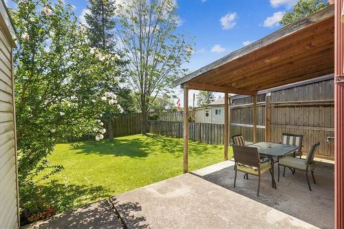 5938 Frontenac Street, Niagara Falls, ON - Outdoor