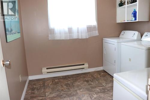 424 Kippens Road, Kippens, NL - Indoor Photo Showing Laundry Room