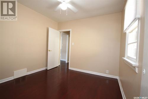 1036 Queen Street, Regina, SK - Indoor Photo Showing Other Room