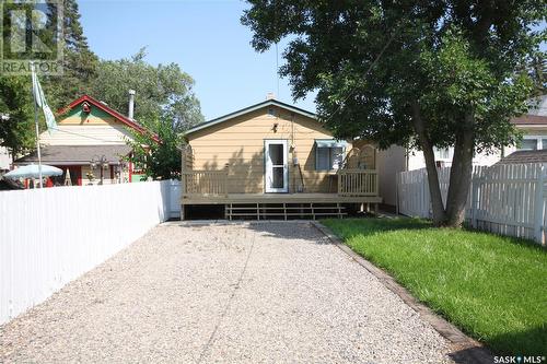 1036 Queen Street, Regina, SK - Outdoor With Deck Patio Veranda