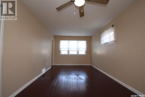 1036 Queen Street, Regina, SK - Indoor Photo Showing Other Room