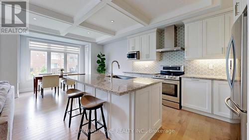 12 Chimney Swift Court, Toronto (Princess-Rosethorn), ON - Indoor Photo Showing Kitchen With Upgraded Kitchen