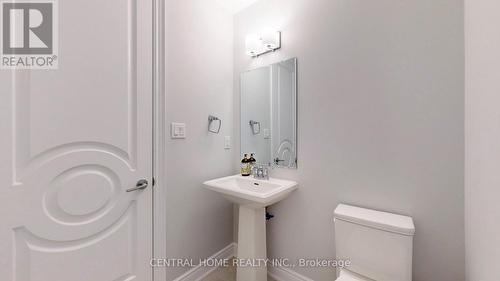 12 Chimney Swift Court, Toronto (Princess-Rosethorn), ON - Indoor Photo Showing Bathroom