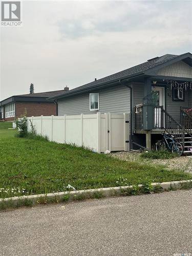 28 74 Cameron Way, Yorkton, SK - Outdoor