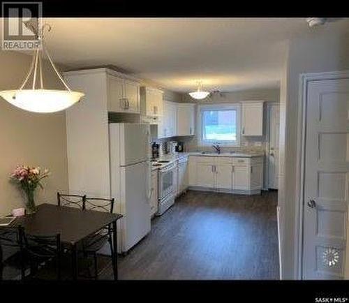 29 72 Cameron Way, Yorkton, SK - Indoor Photo Showing Kitchen