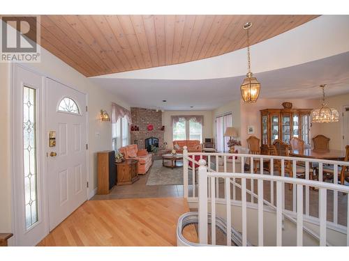 8816 Michael Drive, Coldstream, BC - Indoor Photo Showing Other Room