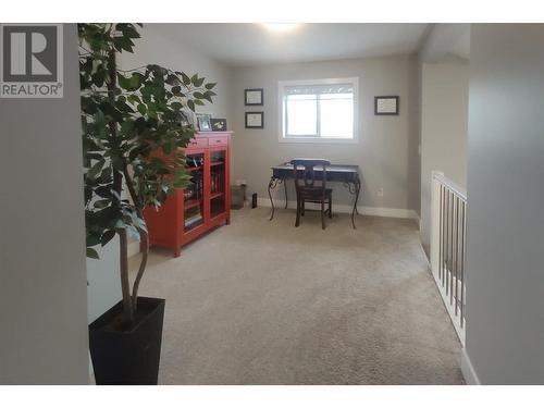 1745 K.L.O. Road, Kelowna, BC - Indoor