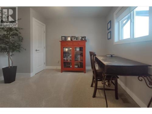 1745 K.L.O. Road, Kelowna, BC - Indoor