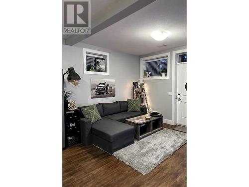 1745 K.L.O. Road, Kelowna, BC - Indoor