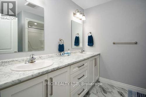 19 - 61 Vienna Road, Tillsonburg, ON - Indoor Photo Showing Bathroom