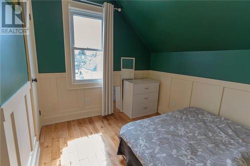 343 Irving Street, Pembroke, ON - Indoor Photo Showing Bedroom