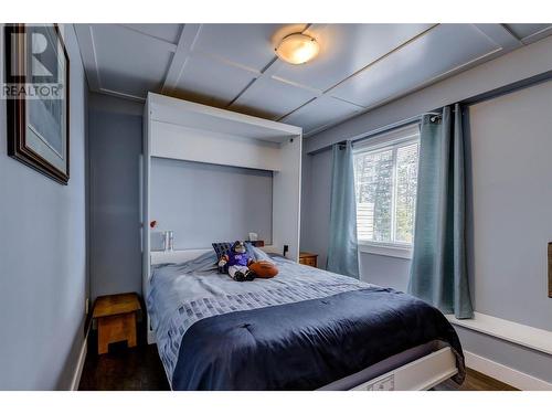 7265 Dunwaters Drive, Kelowna, BC - Indoor Photo Showing Bedroom