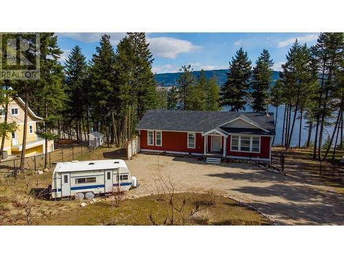 7265 Dunwaters Drive, Kelowna, BC - Outdoor With Deck Patio Veranda