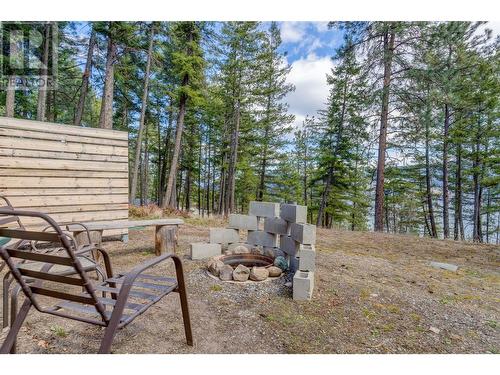 7265 Dunwaters Drive, Kelowna, BC - Outdoor