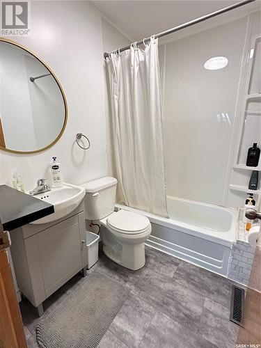 Thiedig Acreage, Weyburn Rm No. 67, SK - Indoor Photo Showing Bathroom