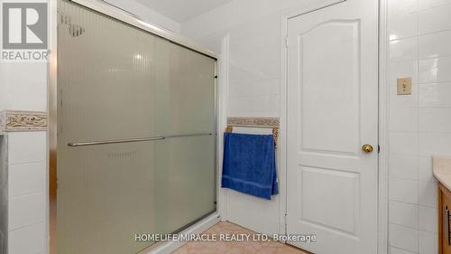 1442 Emerson Lane, Mississauga (East Credit), ON - Indoor Photo Showing Bathroom