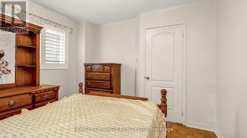 1442 Emerson Lane, Mississauga (East Credit), ON - Indoor Photo Showing Bedroom