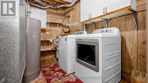 1442 Emerson Lane, Mississauga (East Credit), ON - Indoor Photo Showing Laundry Room