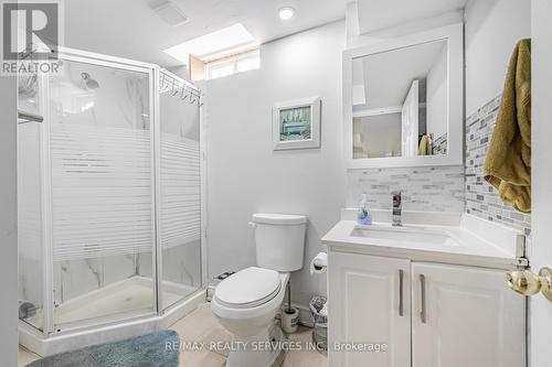 6 Songsparrow Drive, Brampton (Fletcher'S Creek South), ON - Indoor Photo Showing Bathroom