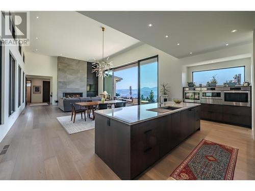 265 Peregrine Place, Osoyoos, BC - Indoor Photo Showing Kitchen