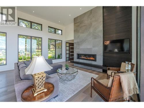 265 Peregrine Place, Osoyoos, BC - Indoor Photo Showing Living Room With Fireplace