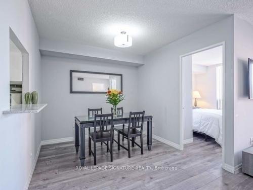 706-265 Enfield Pl, Mississauga, ON - Indoor Photo Showing Other Room