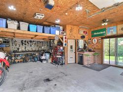 Garage - 