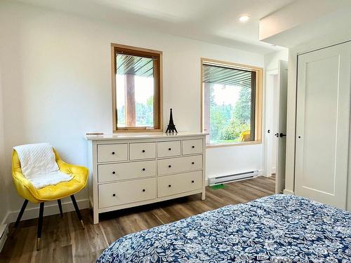 Master bedroom - 1077A Rue Du Tour-Du-Lac, Val-David, QC - Indoor Photo Showing Bedroom