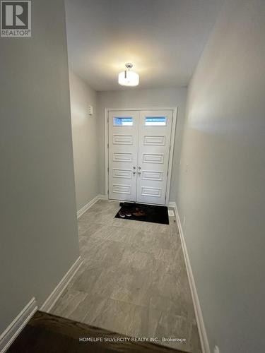 82 Bearberry Road, Springwater (Minesing), ON - Indoor Photo Showing Other Room