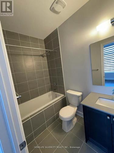 82 Bearberry Road, Springwater (Minesing), ON - Indoor Photo Showing Bathroom