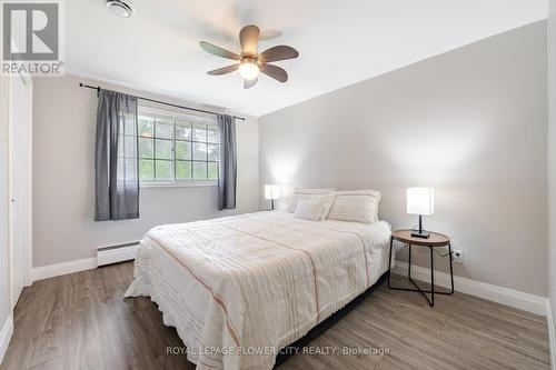 140 Renaud Drive, Waterloo, ON - Indoor Photo Showing Bedroom