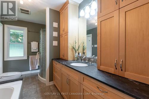 55 Blackburn Crescent, Middlesex Centre (Kilworth), ON - Indoor Photo Showing Bathroom