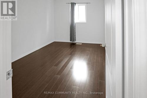 27 Summer Lane, Peterborough, ON - Indoor Photo Showing Other Room