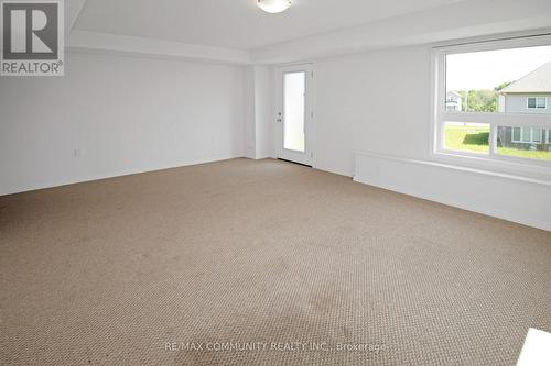 27 Summer Lane, Peterborough, ON - Indoor Photo Showing Other Room