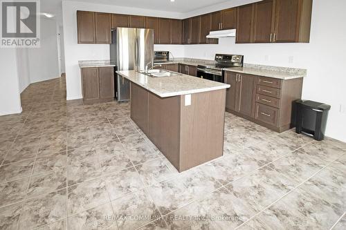 27 Summer Lane, Peterborough, ON - Indoor Photo Showing Kitchen