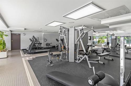 1014 77 Edmonton Street, Winnipeg, MB - Indoor Photo Showing Gym Room