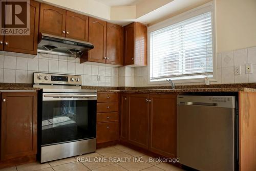 37 - 80 Acorn Place, Mississauga (Hurontario), ON - Indoor Photo Showing Kitchen