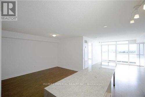 902 - 19 Singer Court, Toronto (Bayview Village), ON - Indoor Photo Showing Other Room