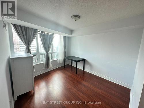 2614 - 15 Greenview Avenue, Toronto, ON - Indoor Photo Showing Other Room