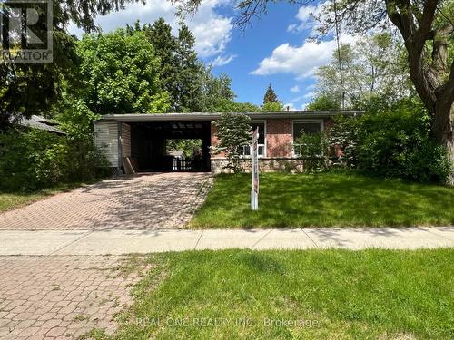 34 Shippigan Crescent, Toronto (Don Valley Village), ON - Outdoor