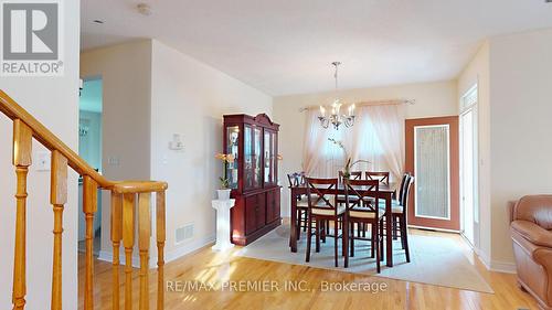 62 Sedgeway Heights, Vaughan (Vellore Village), ON - Indoor Photo Showing Dining Room