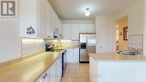 62 Sedgeway Heights, Vaughan (Vellore Village), ON - Indoor Photo Showing Kitchen With Stainless Steel Kitchen With Double Sink