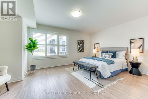 150 Frederick Tisdale Drive, Toronto (Downsview-Roding-Cfb), ON - Indoor Photo Showing Bedroom