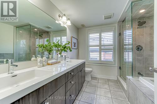 150 Frederick Tisdale Drive, Toronto (Downsview-Roding-Cfb), ON - Indoor Photo Showing Bathroom