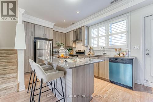 150 Frederick Tisdale Drive, Toronto (Downsview-Roding-Cfb), ON - Indoor Photo Showing Kitchen With Stainless Steel Kitchen