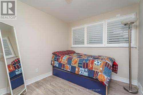 1140 Halliday Avenue, Mississauga (Lakeview), ON - Indoor Photo Showing Bedroom